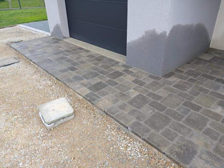 PAVAGE JOINTS BLOSVILLE